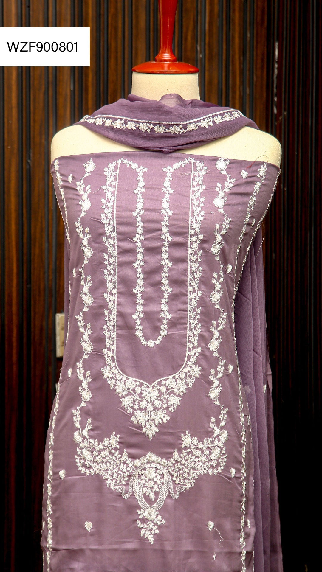 Korean Lawn Embroided 3 PC Warda Zainab